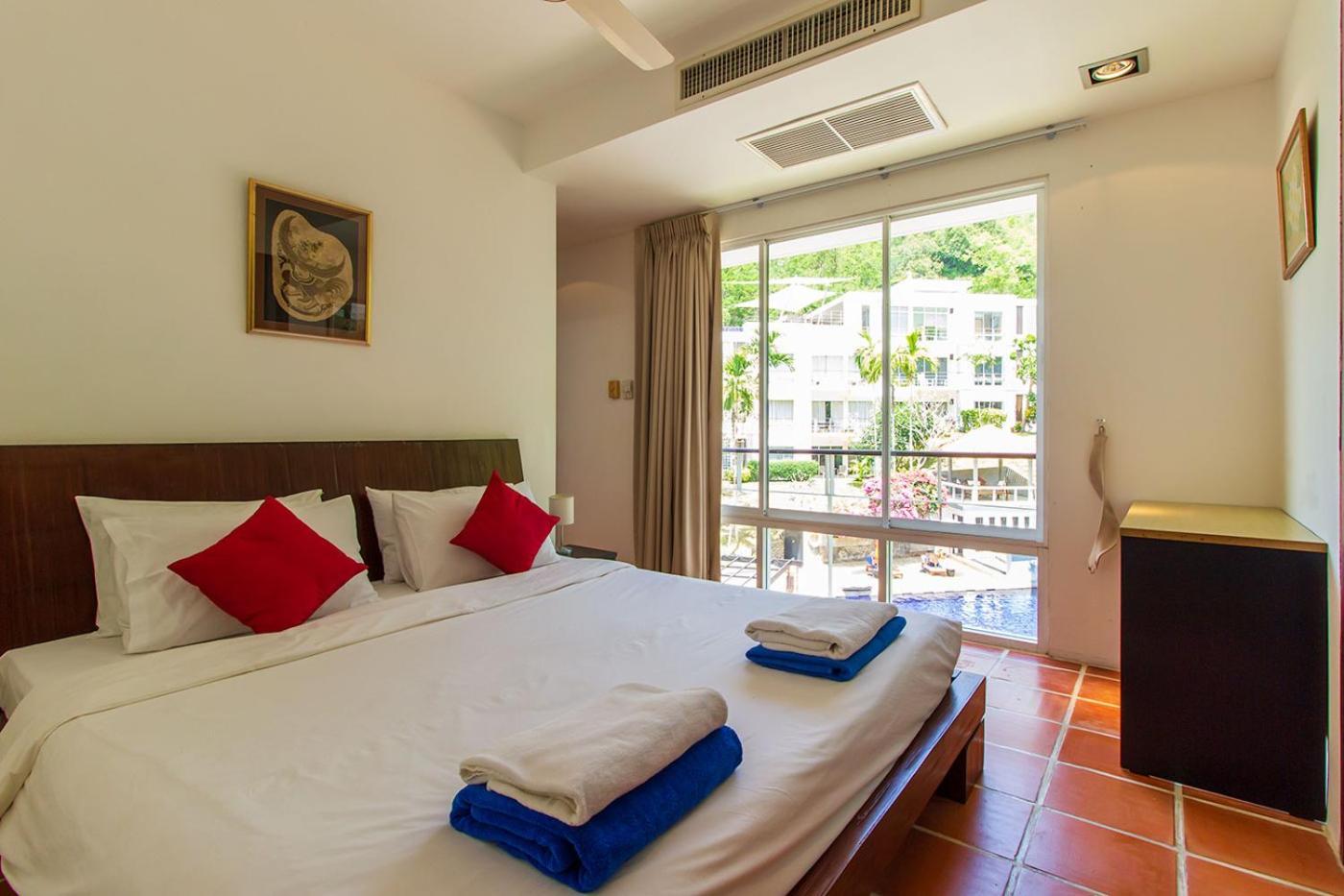 Kamala Hills Serviced Apartments Номер фото